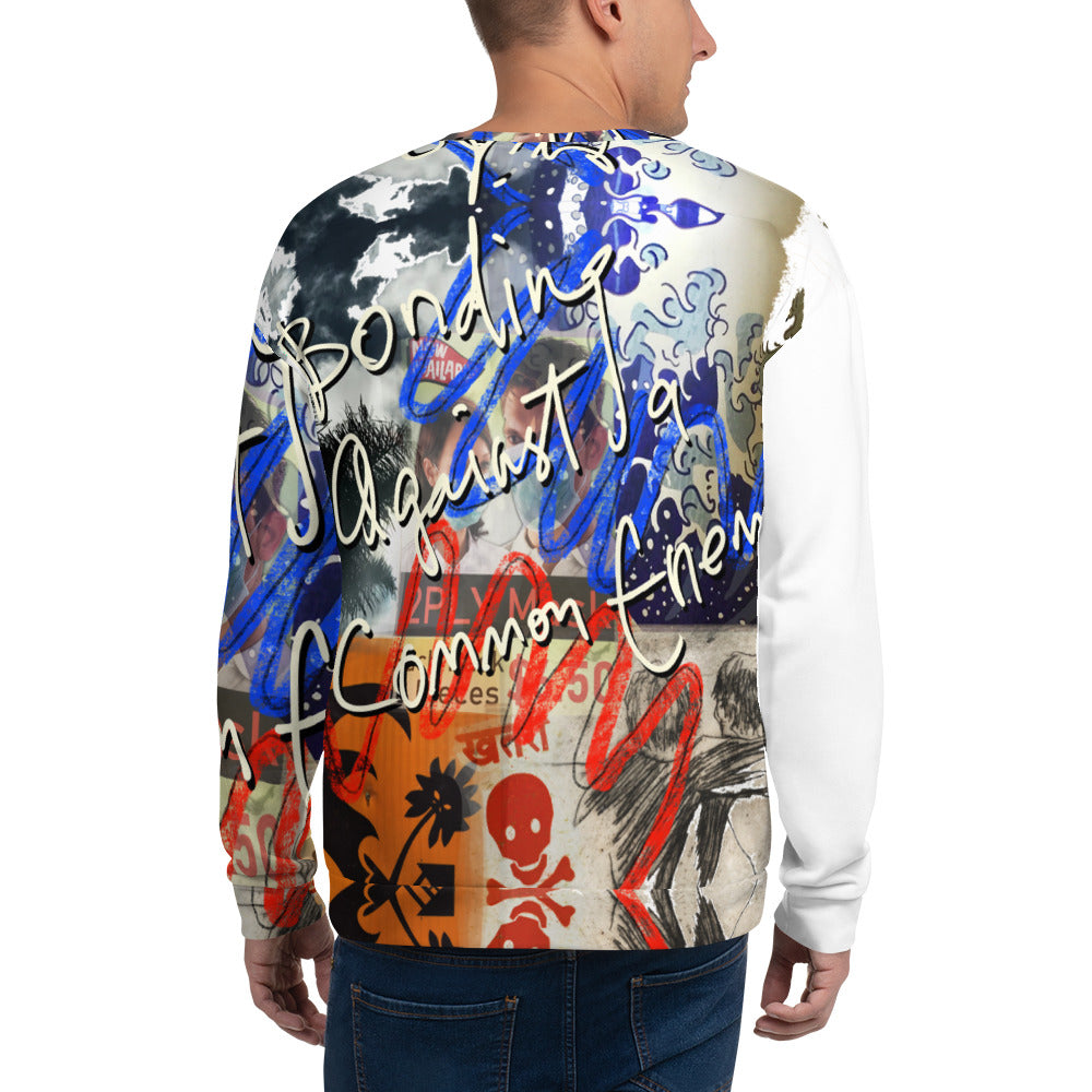 BONDING AGAINST A COMMON ENEMY - Unisex Sweatshirt Over All Print